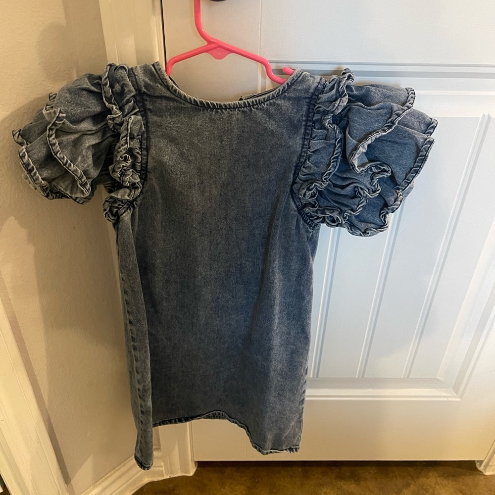 Lola + The Boys denim ruffle sleeve dress size 6